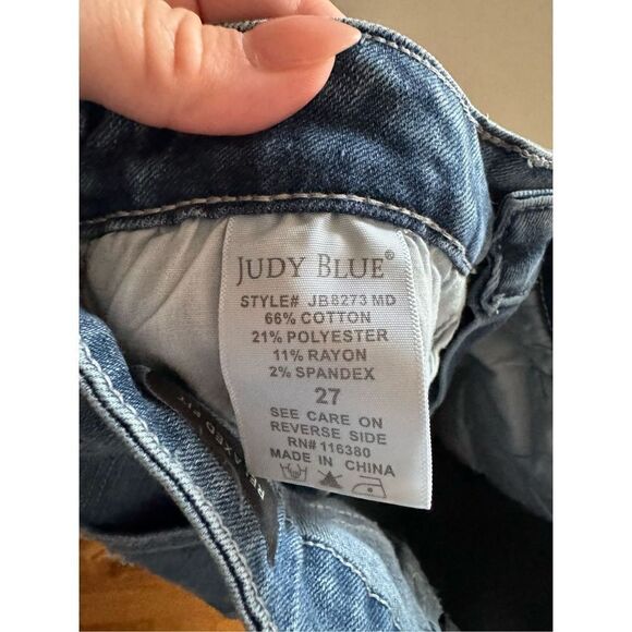 Judy Blue Relaxed Fit Straight Destroyed Jeans, Women’s Size 27 - Picture 10 of 11